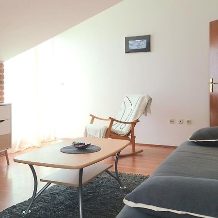 Apartment Matea - 20M From The Beach セサリサ エクステリア 写真